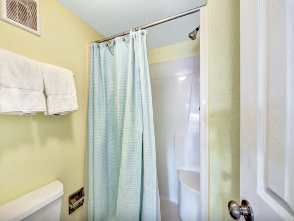 Holmes Beach Gulf Front 2 Bedroom Beach Vacation Condo